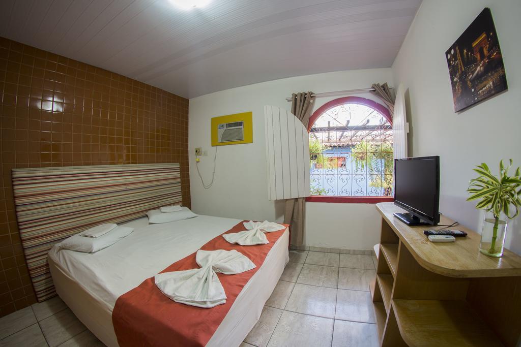 Cosmopolitan Albergue *